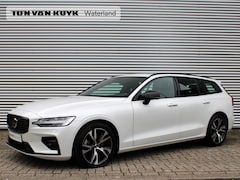 Volvo V60 - 2.0 B3 Plus Dark Automaat / Panoramadak / 360* camera / Trekhaak / All seasonbanden / Rese