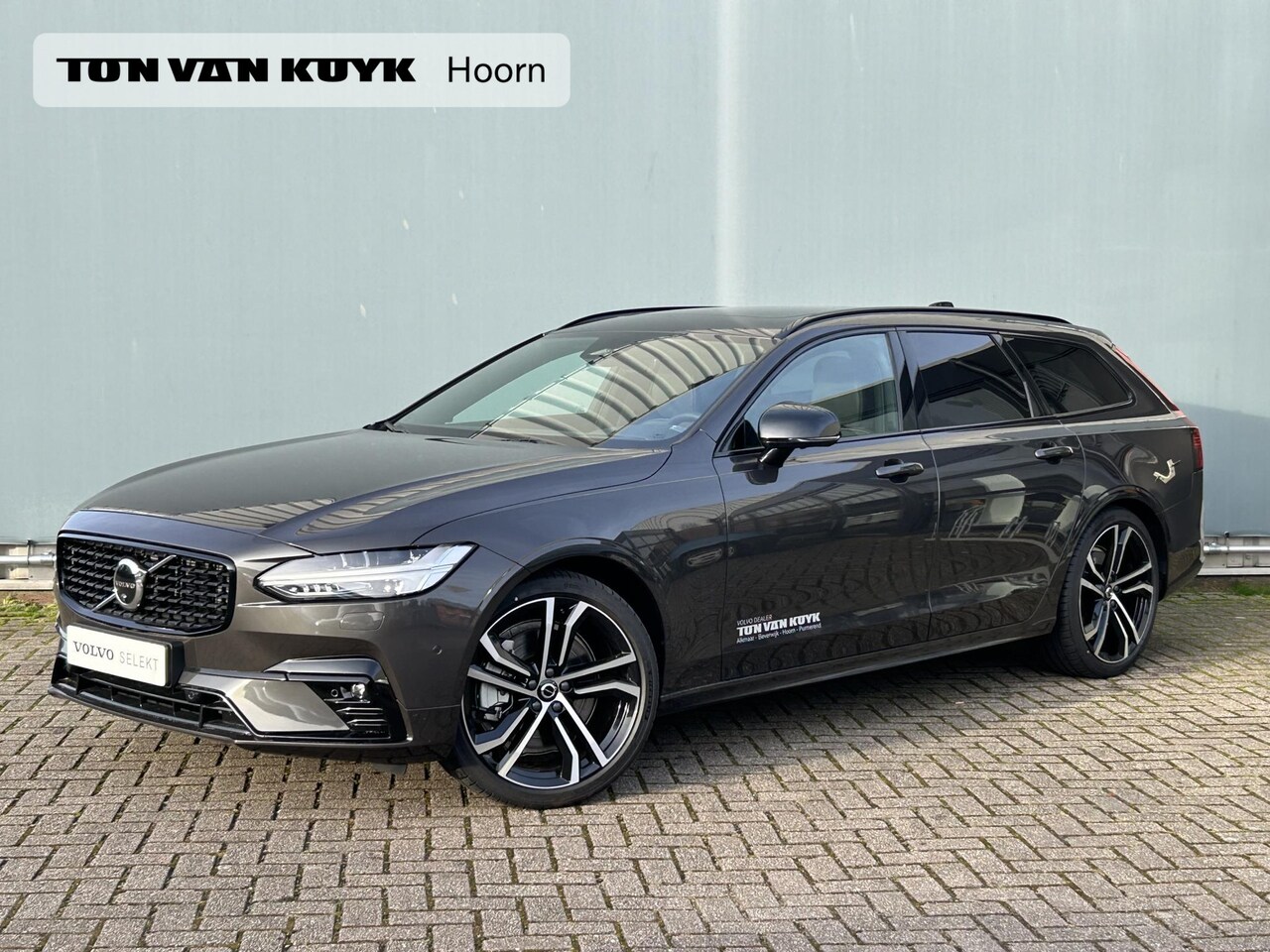 Volvo V90 - B5 Ultimate Dark schuifdak 360 camera nappa leder  extra getint glas  20 inch - AutoWereld.nl