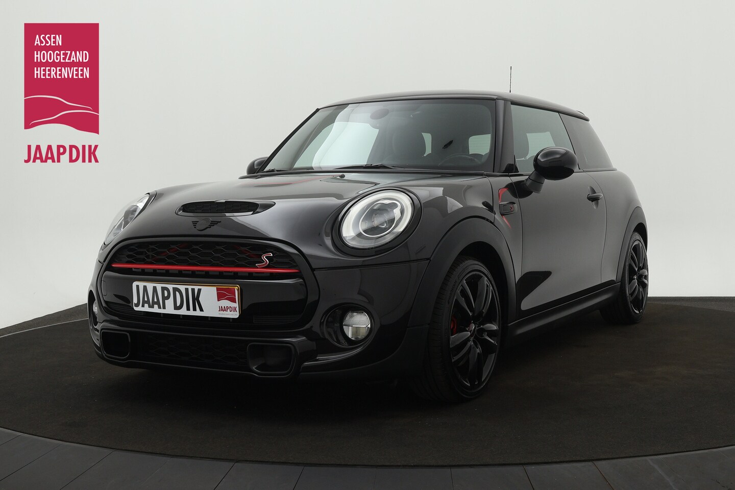 MINI Cooper - BWJ 2014 2.0 S JOHN COOPER WORKS UITGEVOERD / 192 PK AUTOMAAT / STOELVERW. / HARMAN KARDON - AutoWereld.nl