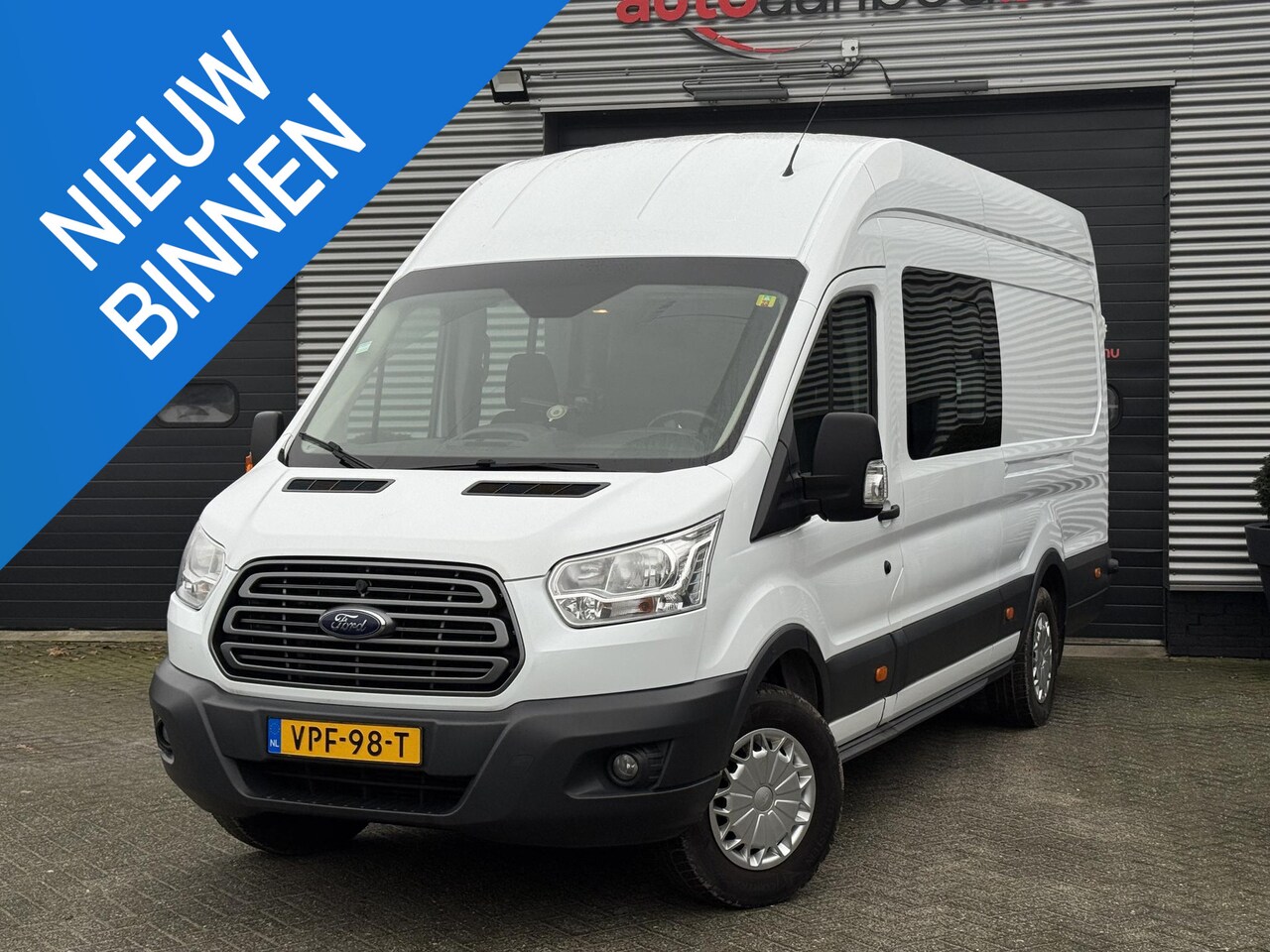 Ford Transit - 350 2.2 TDCI L3H2 DC Ambiente 7 Pers | Camera | Oprijplaat | Cruise Control | Airco | Trek - AutoWereld.nl