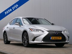 Lexus ES - 300h Business Line 218 Pk Automaat van €34.950, - voor