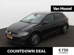 Volkswagen Polo - 1.0 TSI Life Business 95 PK | Navigatie | Stoelverwarming | App Connect | Climate Control