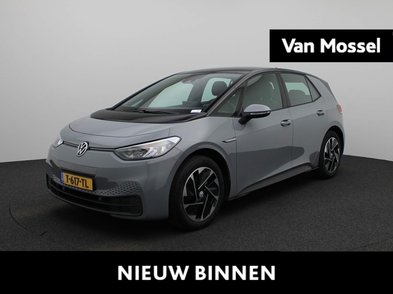 Volkswagen ID.3 - Pure 45 kWh | Navigatie | Cruise Control | Airco | 18 Inch Velgen | Parkeersensoren voor/a - AutoWereld.nl