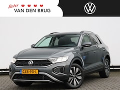 Volkswagen T-Roc - 1.5 TSI Life 150pk DSG | LED | Navigatie | Climate control | Stoelverwarming | 17" Velgen