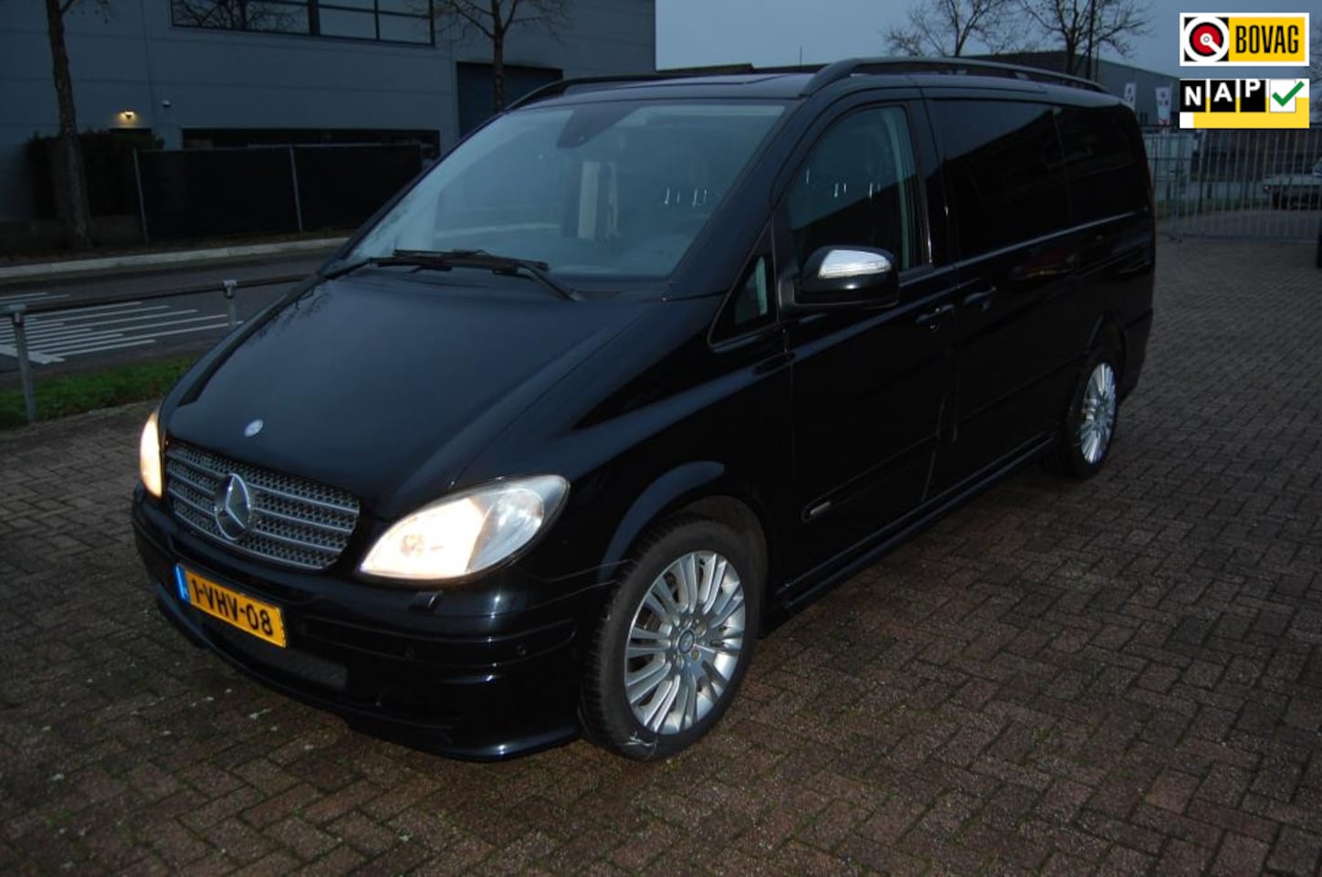 Mercedes-Benz Viano - 3.0 CDI DC Exclusive Lang GRIJS KENTEKEN - AutoWereld.nl