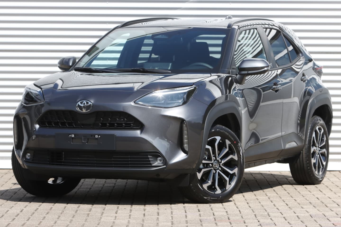 Toyota Yaris Cross - 1.5 Hybrid 130 Team-D NIEUW, uit voorraad leverbaar - AutoWereld.nl