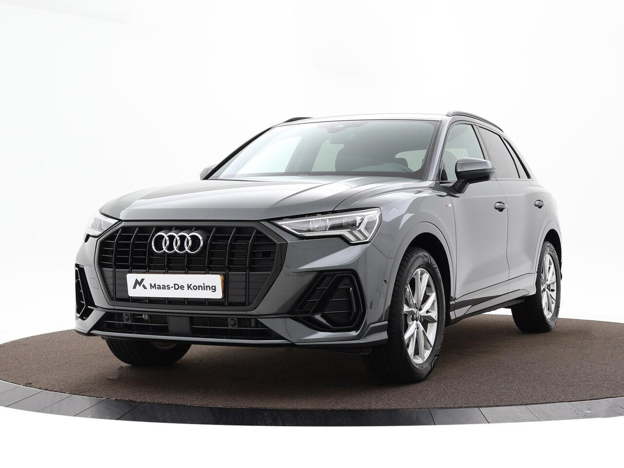 Audi Q3 - 35 TFSI S 150pk S-Tronic S edition · Camera · Smartphone interface · Adaptieve Cruise Cont - AutoWereld.nl