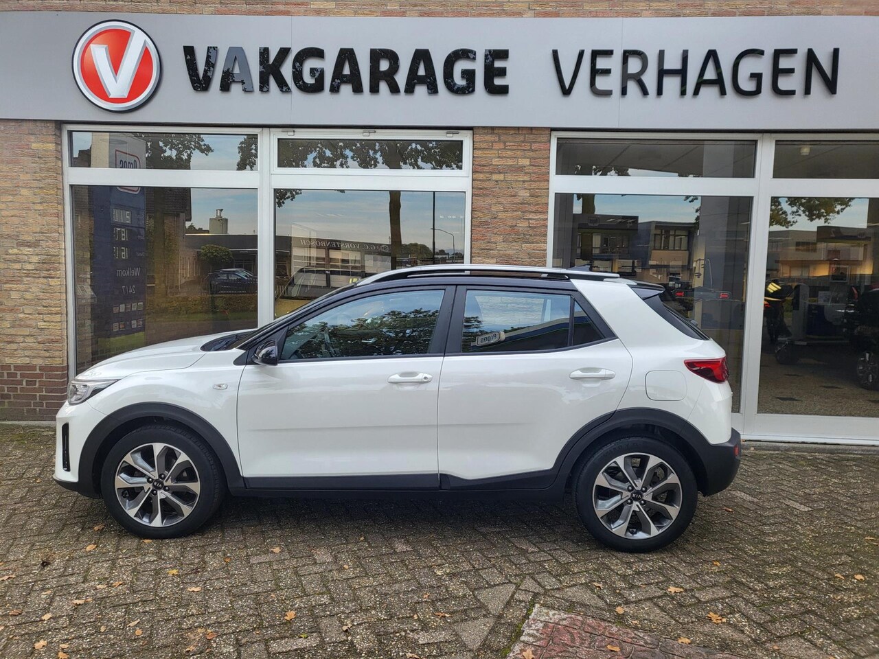 Kia Stonic - 1.0 T-GDi DynamicLine 1.0 T-GDi DynamicLine - AutoWereld.nl