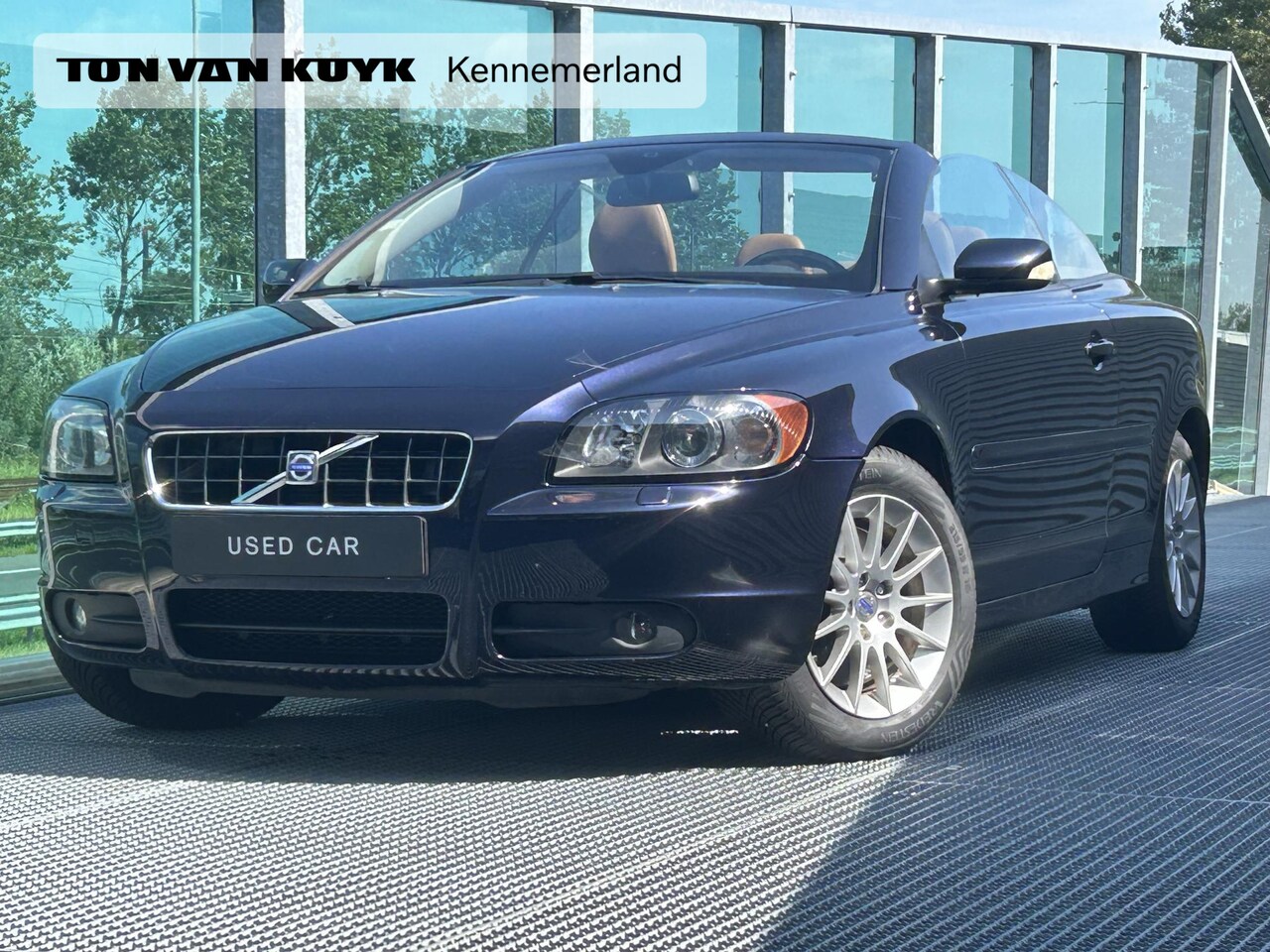 Volvo C70 Convertible - 2.4i Momentum Lederen bekleding, 16  inch velgen, Climate control, Cruise Control, Windsch - AutoWereld.nl