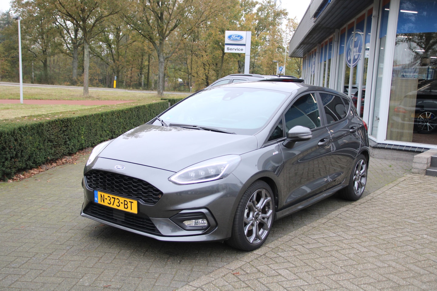 Ford Fiesta - 1.0 EcoBoost 125 PK Hybrid ST-Line X NAVI / B&O /AUDIO/ WINTER PACK/ KEYLES/ TREKHAAK - AutoWereld.nl