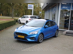 Ford Focus - 1.0 EcoBoost 125pk ST Line Business PANODAK 18"LM | NAVIGATIE | WINTERPACK | PDC CAMERA |