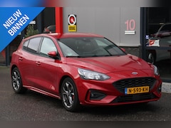 Ford Focus - 1.0 EcoBoost Hybrid ST Line X Business