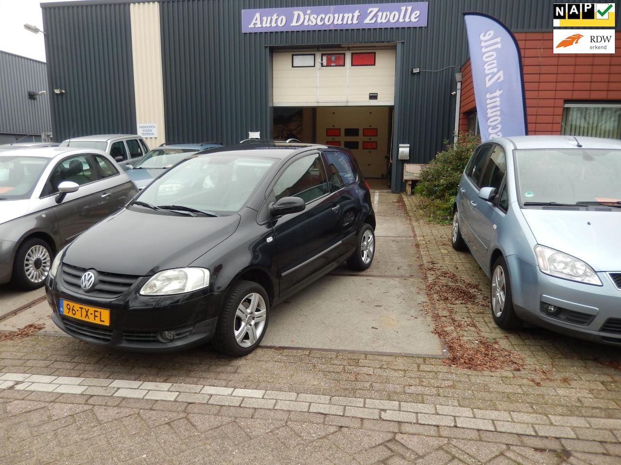 Volkswagen Fox - 1.2 Trendline EERSTE EIGENAAR AIRCO - AutoWereld.nl