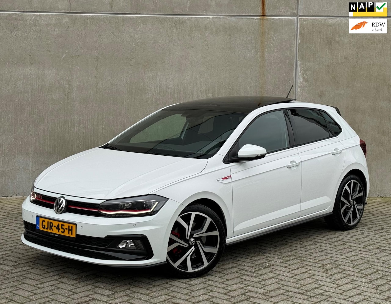 Volkswagen Polo - 2.0 TSI GTI DSG 2019 Wit PANO CAMERA VIRTUAL - AutoWereld.nl