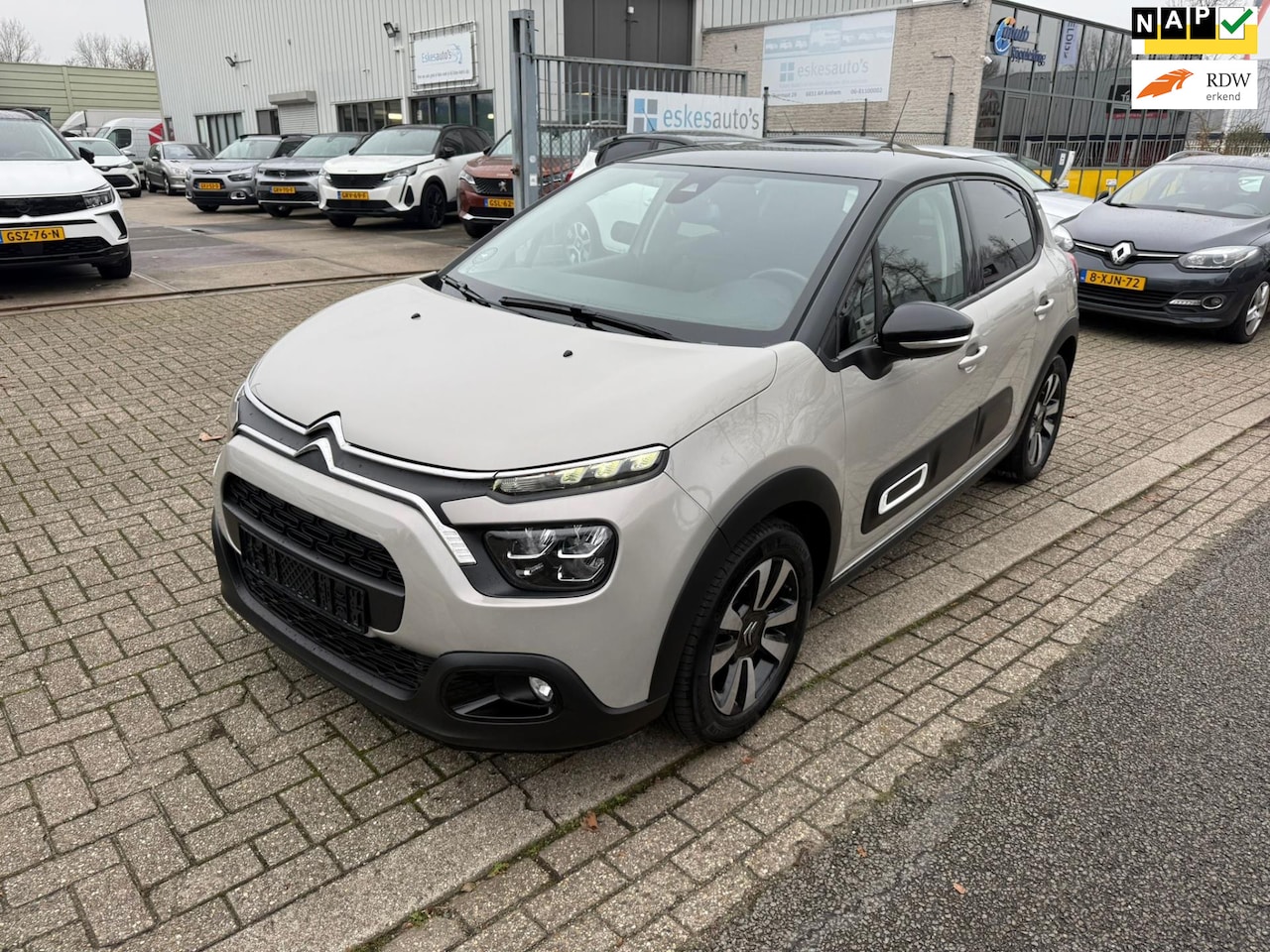 Citroën C3 - 1.2 PureTech Feel 1.2 PureTech Feel, Facelift, Navi, 12 mnd garantie - AutoWereld.nl