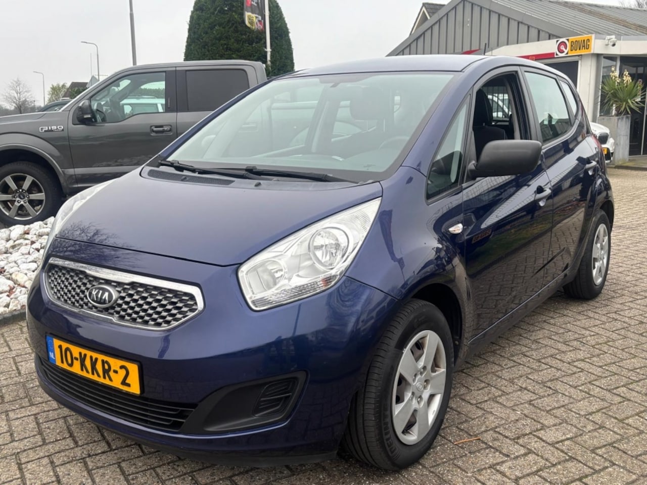 Kia Venga - 1.4 Benzine 2010 5-Deurs Airco Trekhaak - AutoWereld.nl