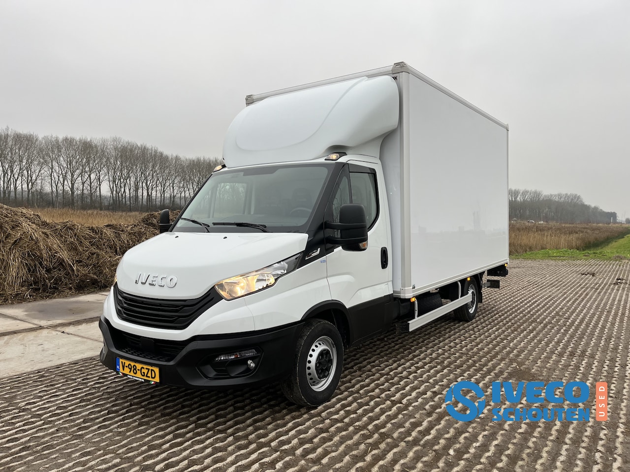 Iveco Daily - 35S16 | 2024 | 12K km | 3.0 | Hi-Matic | Dhollandia | - AutoWereld.nl