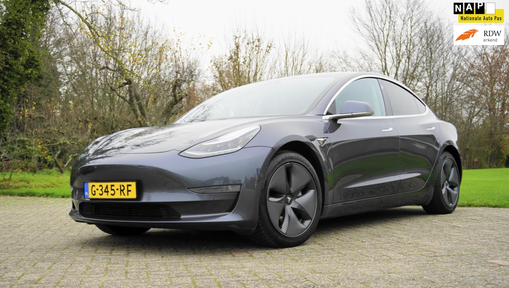 Tesla Model 3 - Long Range RWD Long Range AWD 75 kWh Panoramadak zwart leder - AutoWereld.nl