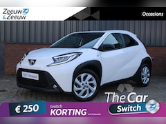 Toyota Aygo X - 1.0 VVT-i MT first |Zeer compleet|Lichtmetalen velgen|Apple CarPlay/Android Auto|SafetySen