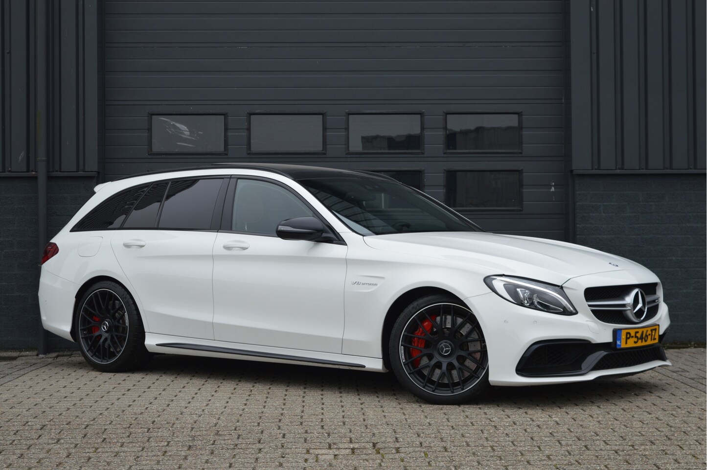 Mercedes-Benz C-klasse Estate - 63 AMG S | DESIGNO | PANO | BURMESTER | - AutoWereld.nl