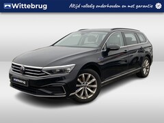 Volkswagen Passat Variant - 1.4 TSI PHEV GTE 218 PK DSG Business / Leder / Panoramadak / Massage Stoelen / LED Matrix