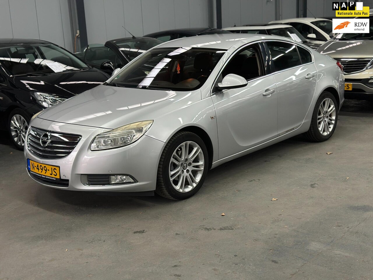 Opel Insignia - 1.8 Edition / 6 Bak / Nieuwe APK / Nette Auto - AutoWereld.nl