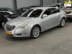 Opel Insignia - 1.8 Edition / 6 Bak / Nieuwe APK / Nette Auto