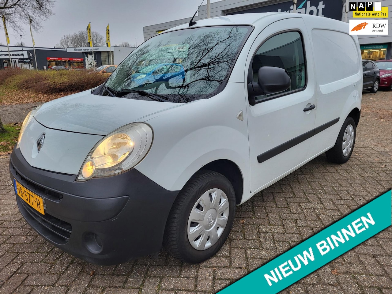 Renault Kangoo Express - 1.5 dCi 90 Express Edition,NAVI,TREKHAAK,CR.CONTROL ENZ - AutoWereld.nl