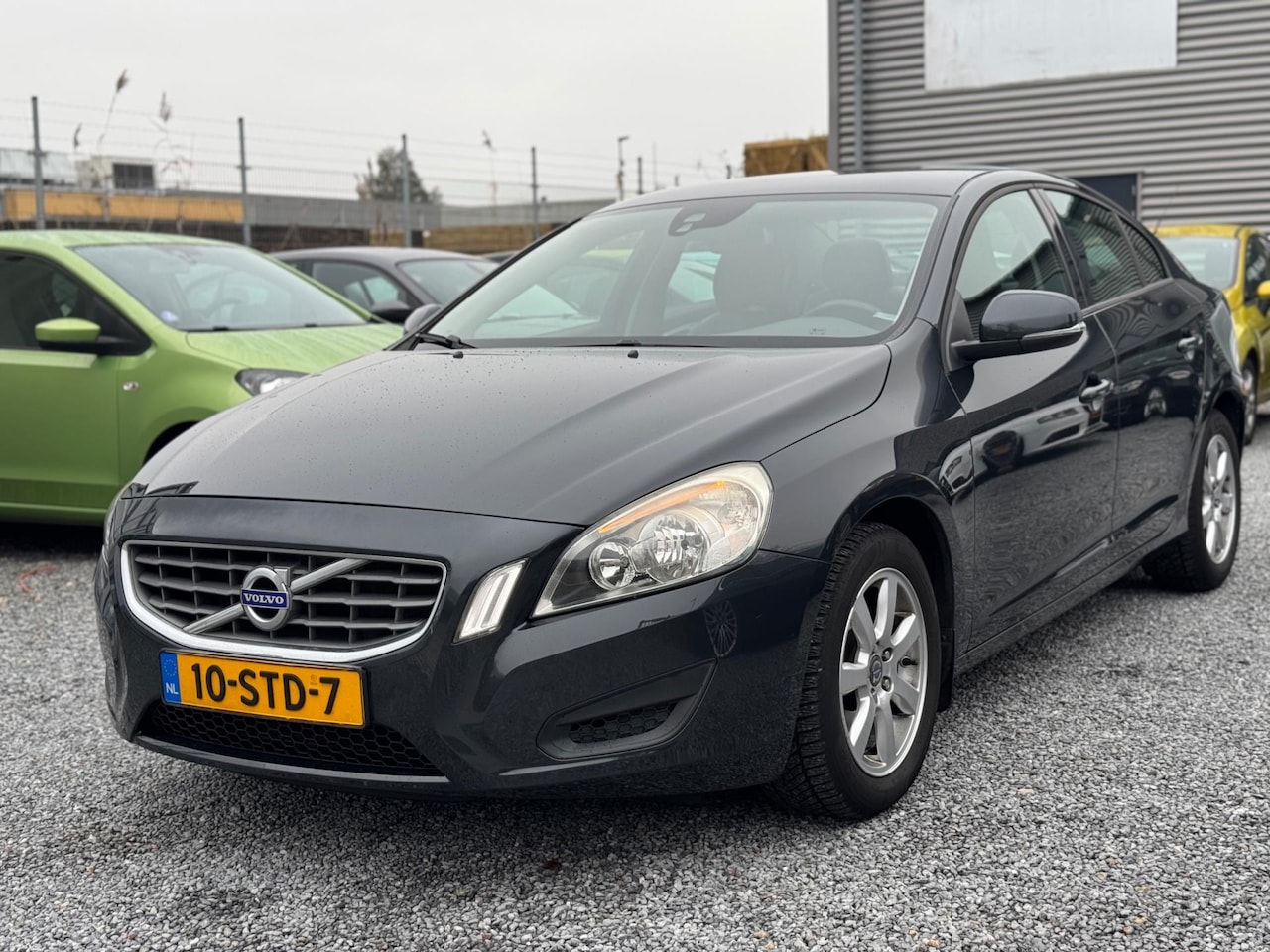 Volvo S60 - 1.6 T4F Kinetic Automaat Navi Leer Clima - AutoWereld.nl