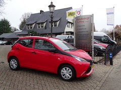 Toyota Aygo - 1.0 VVT-i x-fun Trekhaak Nieuwstaat