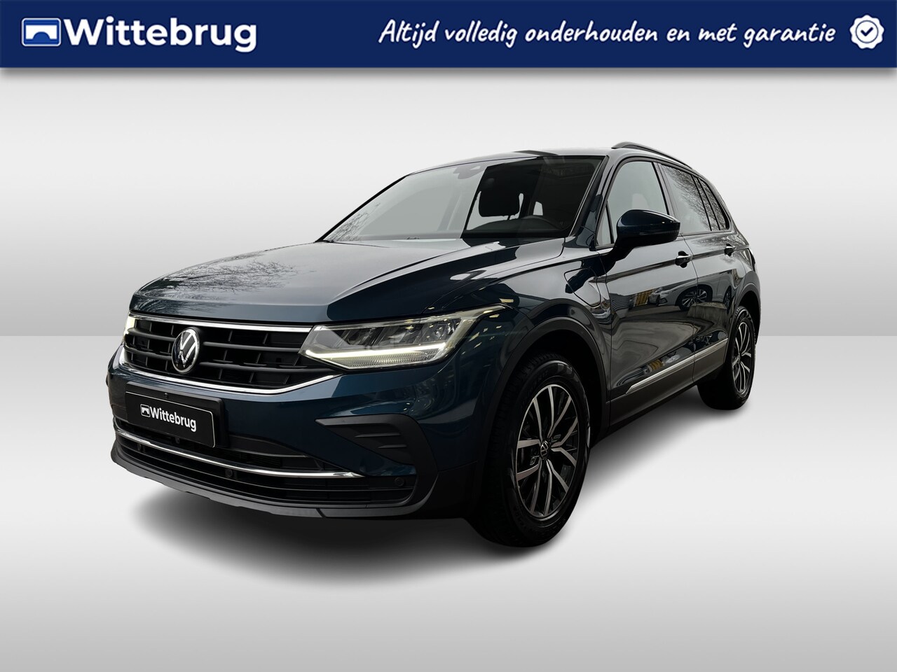 Volkswagen Tiguan - 1.4 TSI eHybrid 245pk DSG Life / Panoramadak / Virtual Cockpit / Trekhaak / 360 Camera / 1 - AutoWereld.nl