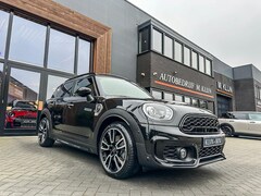 MINI Countryman - 2.0 Cooper S E ALL4 John Cooper Works 224pk/pano/camera/Jcw int/19"Jcw/nieuwstaat