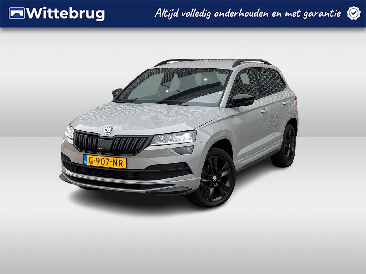 Skoda Karoq - 1.5 TSI ACT 150PK Sportline Business / Sportpakket / Achteruitrijcamera / Stoelverwarming - AutoWereld.nl