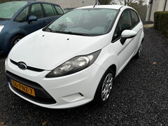 Ford Fiesta - 1.25 Limited 5 DEURS AIRCO