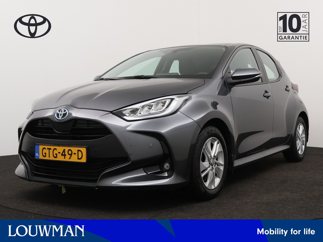 Toyota Yaris - 1.5 Hybrid Active Limited | Camera | Stoelverwarming | LM velgen | Parkeersensoren | - AutoWereld.nl