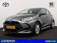 Toyota Yaris - 1.5 Hybrid Active Limited | Camera | Stoelverwarming | LM velgen | Parkeersensoren |