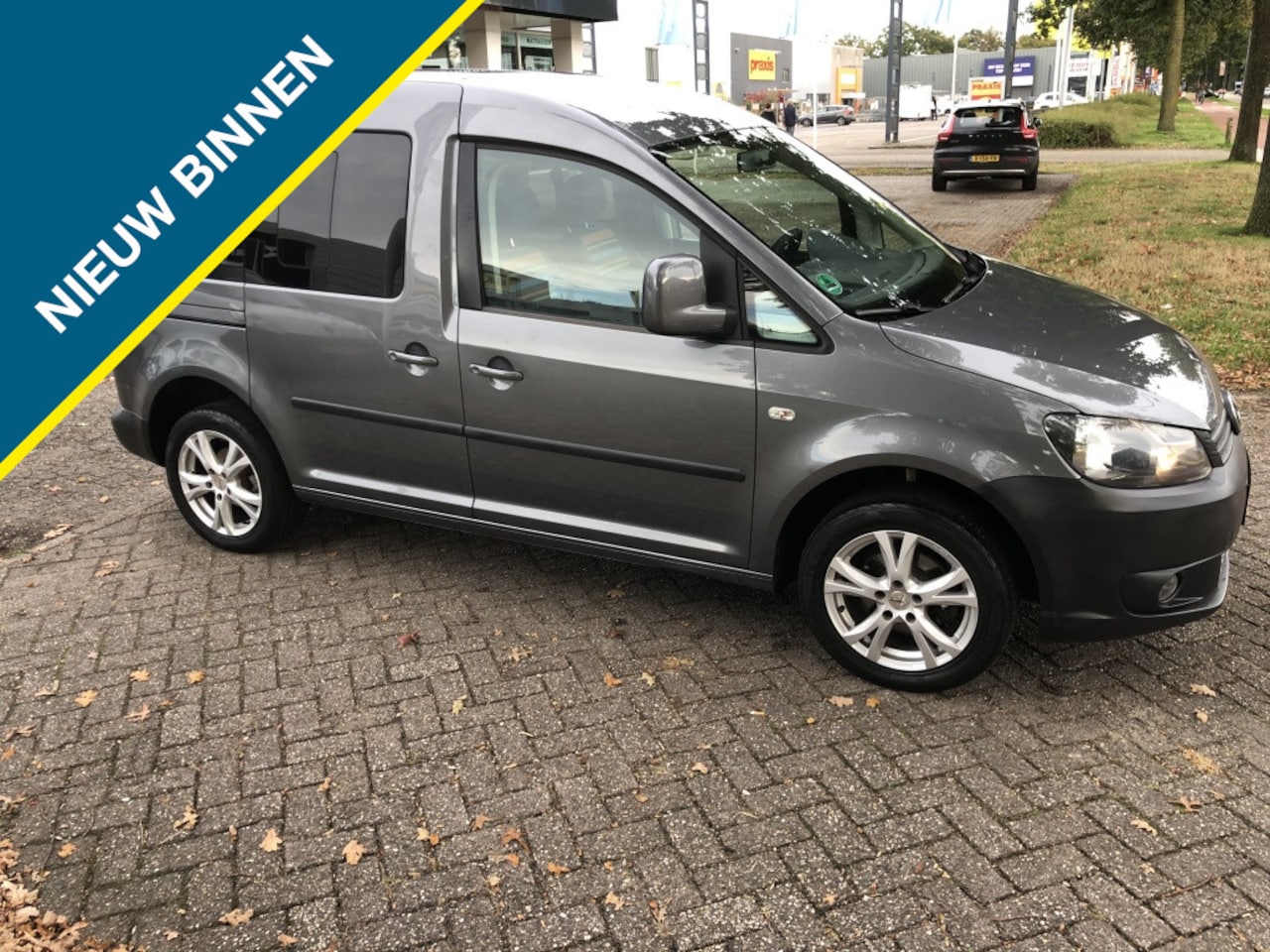 Volkswagen Caddy - 1.2 TSI Trendline 7p 1.2 TSI Trendline 7p - AutoWereld.nl