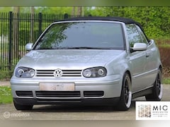 Volkswagen Golf Cabriolet - 2.0 Highline