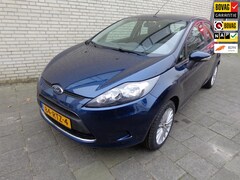 Ford Fiesta - 1.25 Limited NIEUWE APK/AFLEVERINGSBEURT 3 MAANDEN GARANTIE