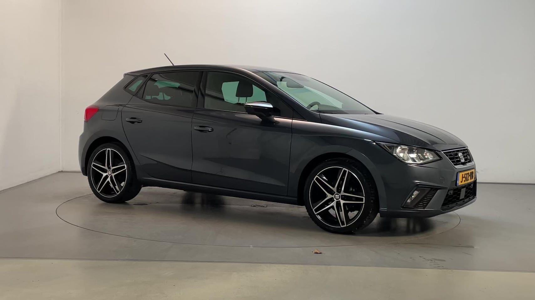 Seat Ibiza - 1.0 TSI FR Business Intense Camera Navigatie Climate Control - AutoWereld.nl