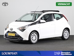 Toyota Aygo - 1.0 VVT-i X-Play Cabrio | Apple Carplay -/ Android Auto |