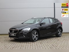 Volvo V40 Cross Country - 1.5 T3 Nordic+ Uniek/LED/Leder