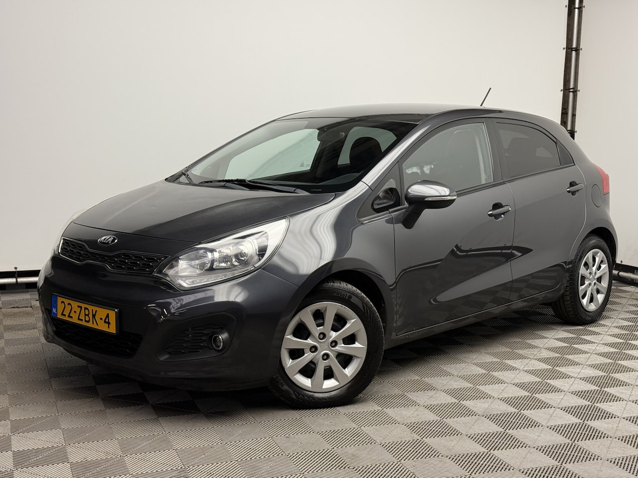 Kia Rio - 1.2 CVVT Plus Pack 5-drs Airco NL Auto - AutoWereld.nl