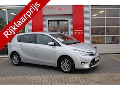 Toyota Verso - 1.8 VVT-i Business Limited 7p met trekhaak