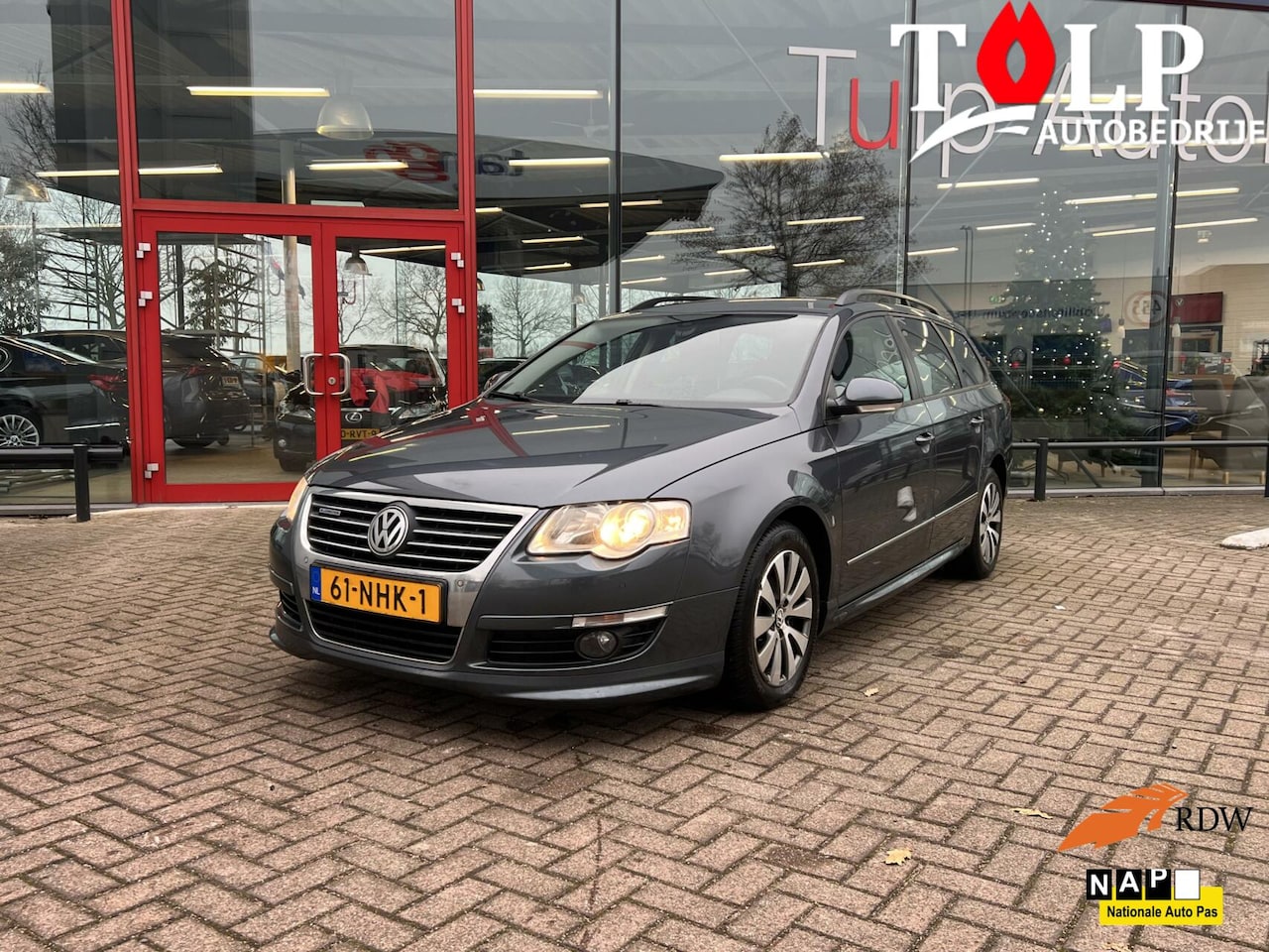 Volkswagen Passat Variant - 1.6 TDI Comfortline BlueMotion Trekhaak - AutoWereld.nl