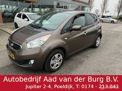 Kia Venga - 1.4 CVVT DynamicLine Hoge instap , Airco Bluetooth , Navigatie & camera Cruise controle