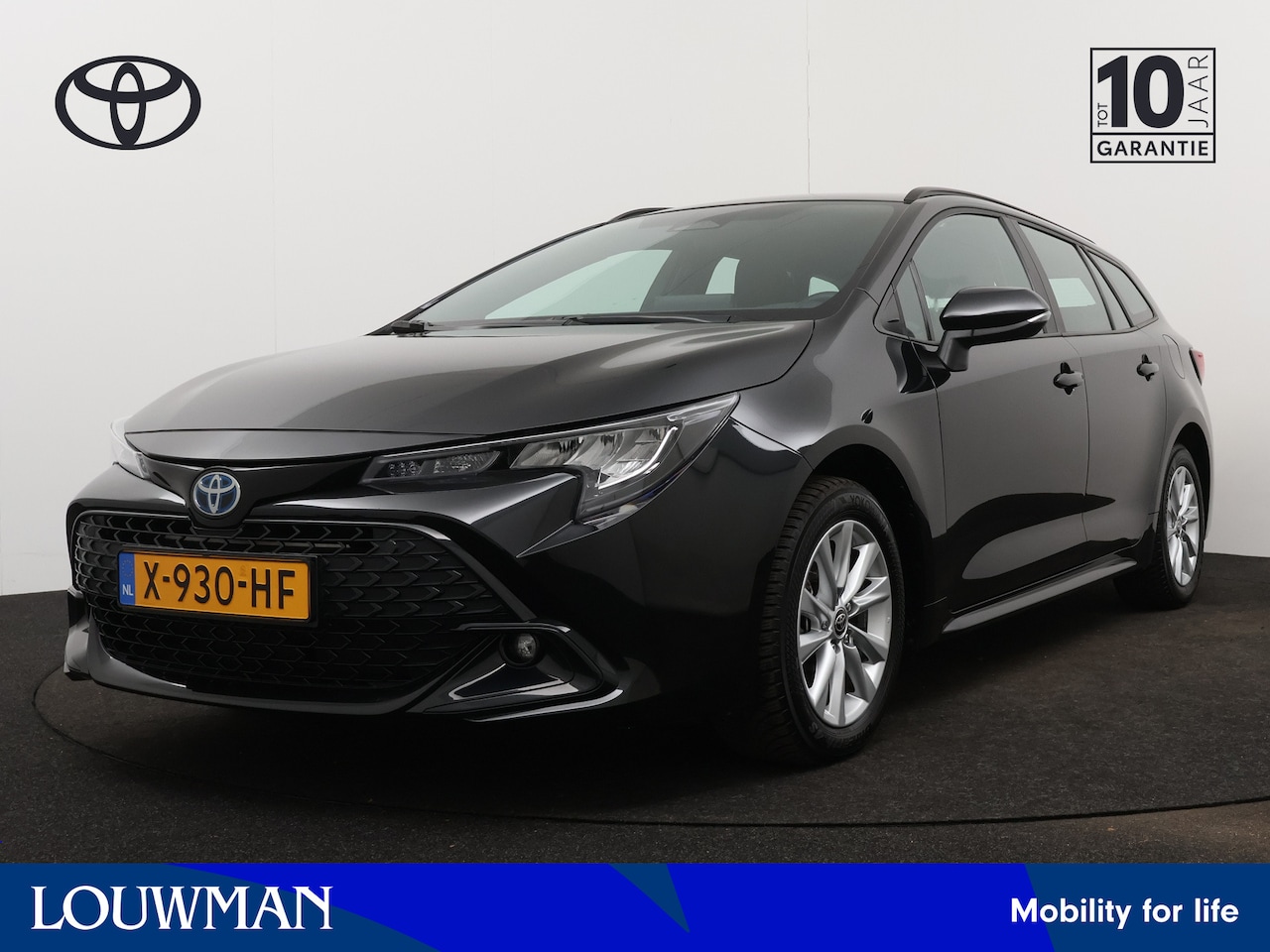 Toyota Corolla Touring Sports - Hybrid 140 Active | Navigatie | Camera | LM velgen | Cruise Control Adaptief | - AutoWereld.nl