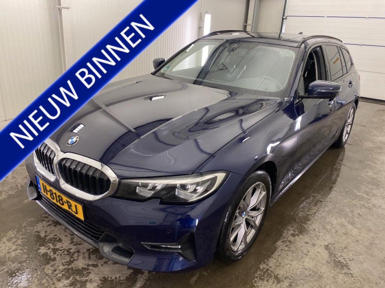 BMW 3-serie Touring - 320i Executive Edition NL AUTO | CAMERA  | ELEKTR TREKHAAK | STOELVERW | PANO | - AutoWereld.nl