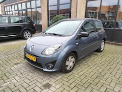 Renault Twingo - 1.2-16V Dynamique. ( lees Adv.Text )