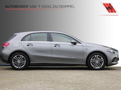 Mercedes-Benz A-klasse - 250e AUT8 Advantage CAMERA DAB 17'' LED NAVI